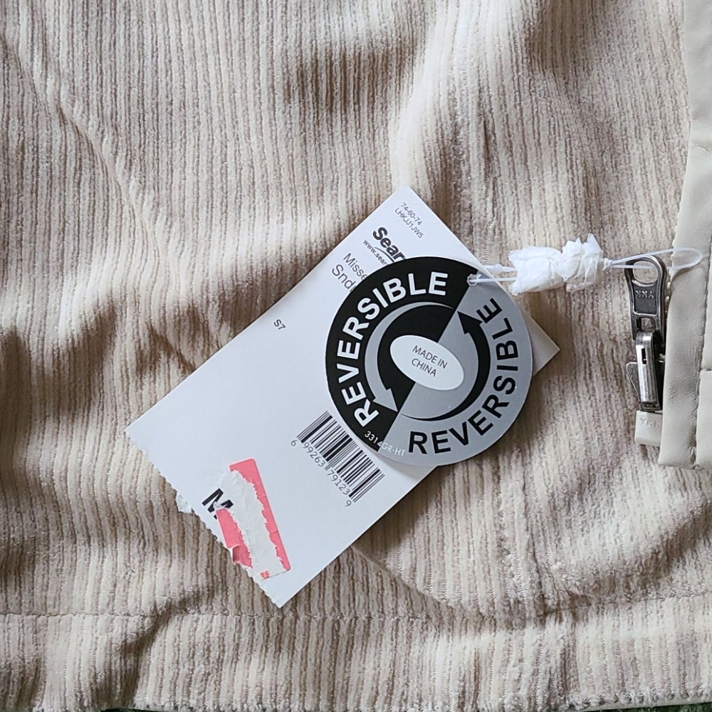 3/$30 NWT CLASSIC ELEMENTS REVERSIBLE JACKET - Picture 3 of 7